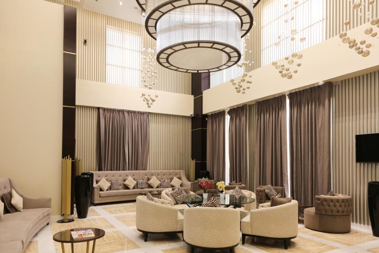 דוחה The B Premiere Hotel מראה חיצוני תמונה
